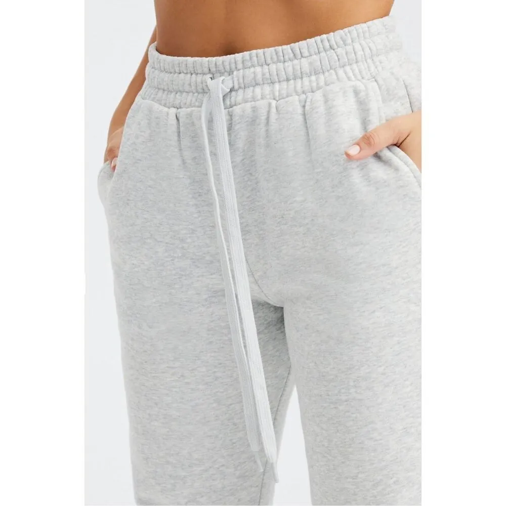 ✨Fabletics Eco Go-To Classic Light Grey Sz Medium Sweatpants✨ - Image 3