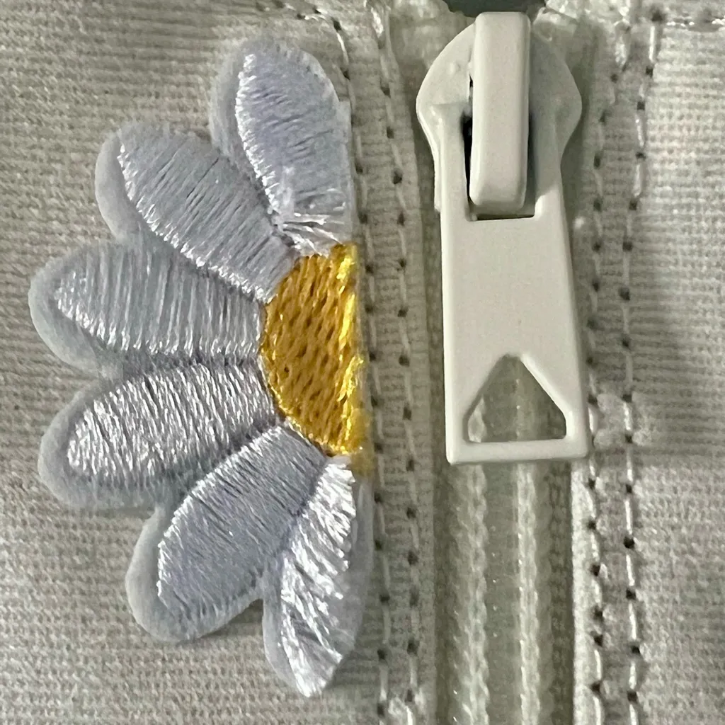 Palladium Women's White Boots with Floral Patchwork - Image 7