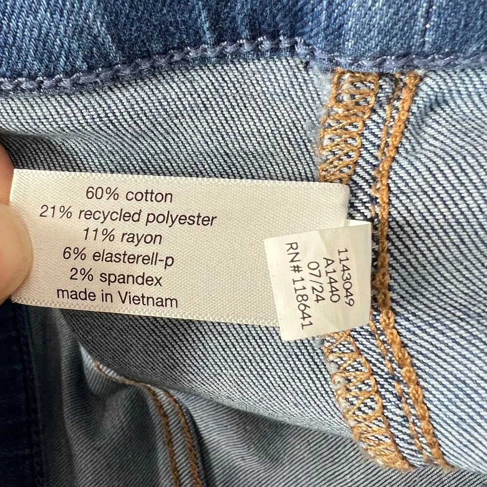 Lane Bryant Pearl Embellished Pull On Jeans Plus Size 20 - Image 5