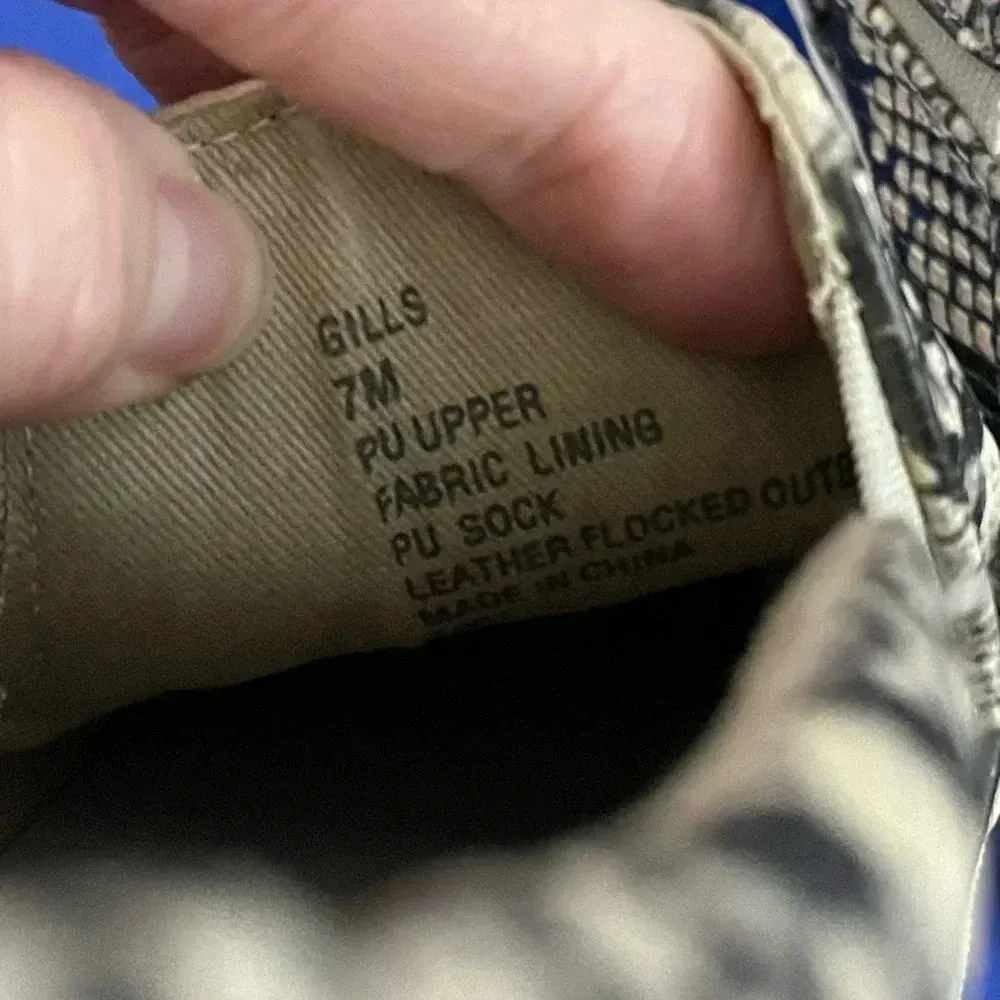 Steve Madden Snakeskin Platform Slip Ons‎ size 7 - Image 8