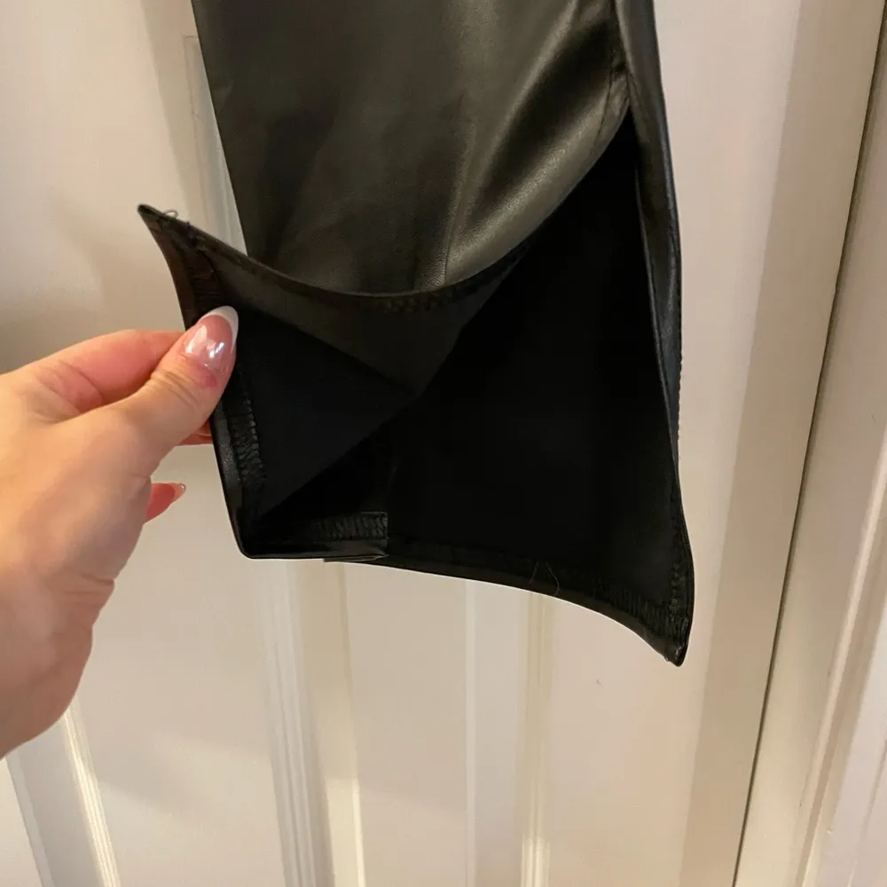 PrettyLittleThing Faux Leather Split Hem Flared Pants, Black, Size 2 Tall, NWOT - Image 8