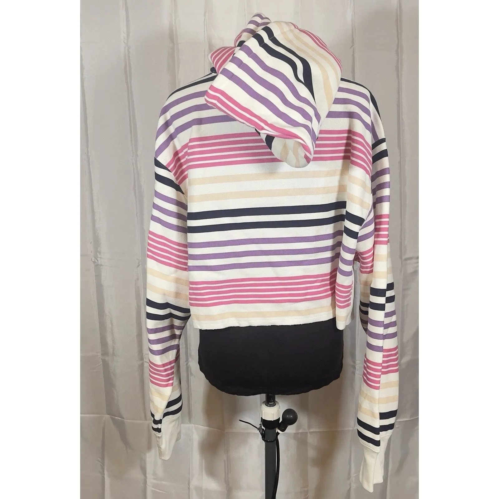 Champion Urban Outfitters Cotton Blend Crop Stripe Sweatshirt Hoodie Size XL NWT - Image 3
