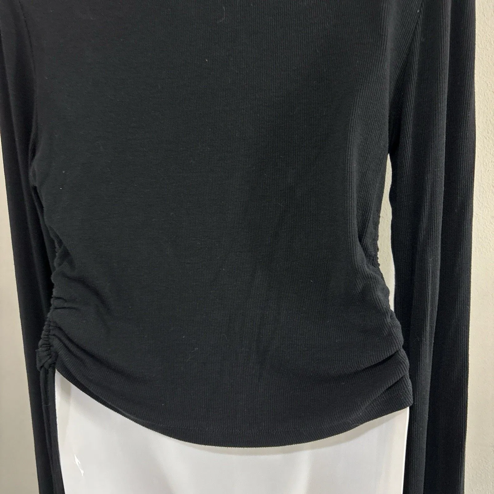 Princess Polly Black Ribbed Side Cinch Cropped Long Sleeve Shirt Size 12 - Image 5