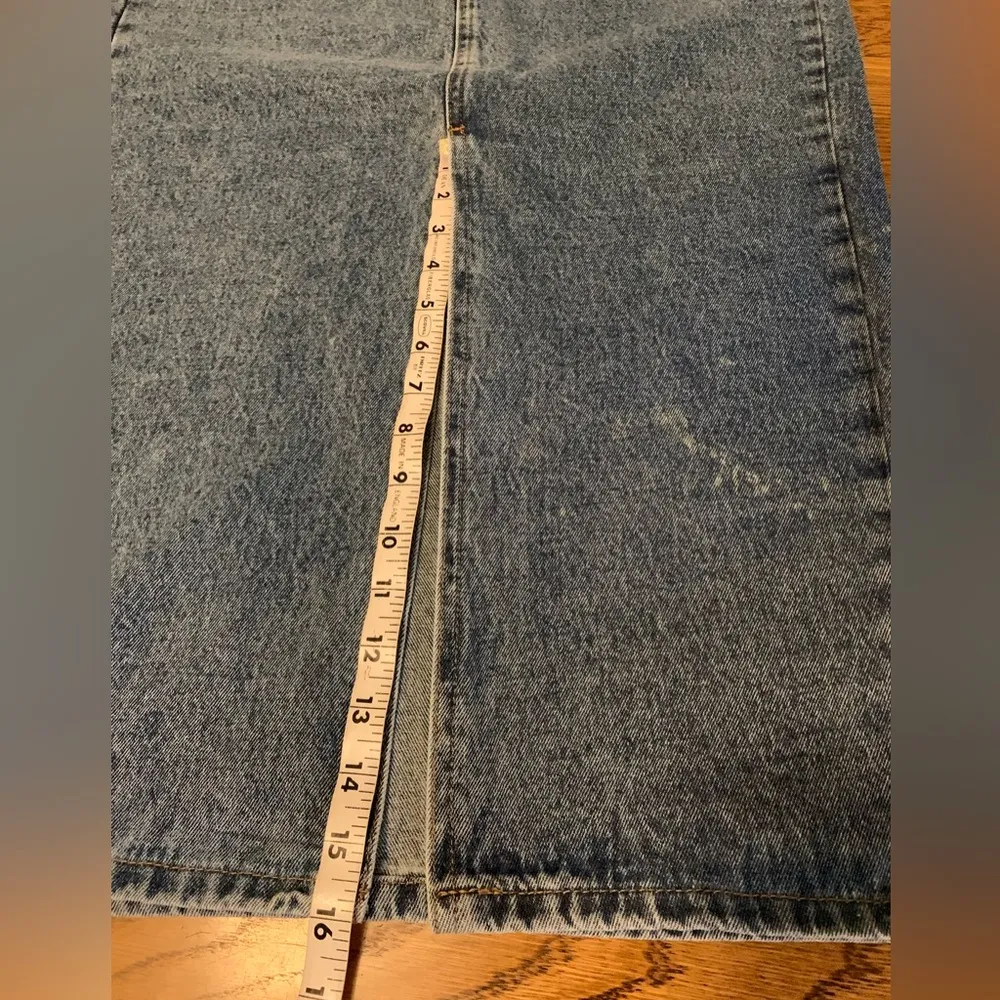 Acid wash Slit front denim midis skirt size M - Image 10
