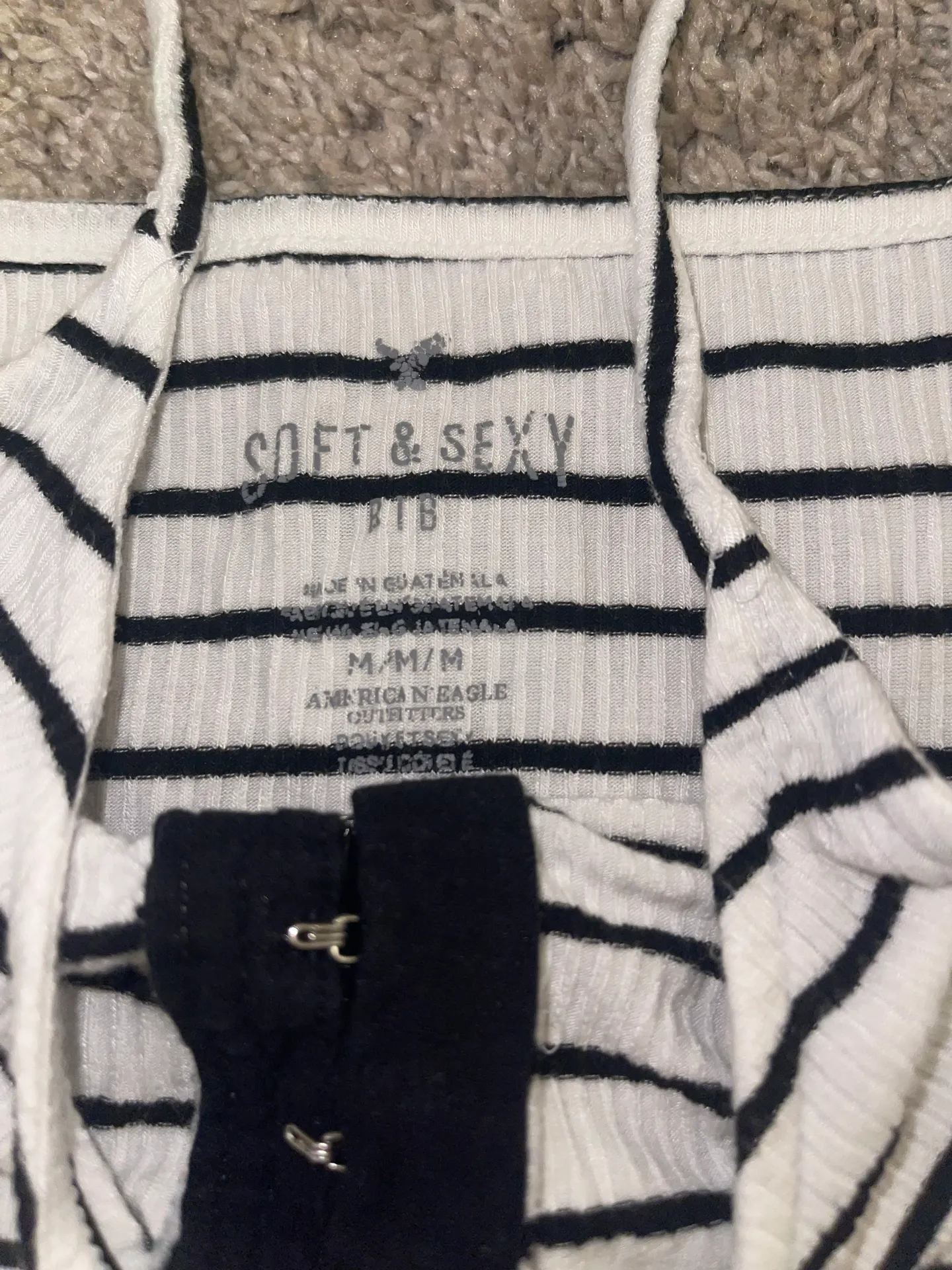 Outfitters Tank-top - Image 2