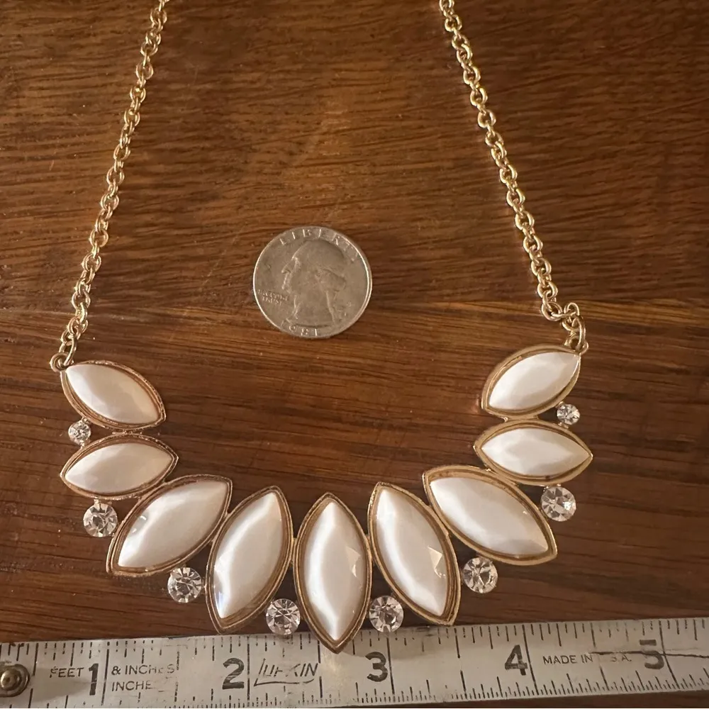 Statement Collar Necklace Large White Stones Rhinestone Accents Goldtone 10” - Image 5