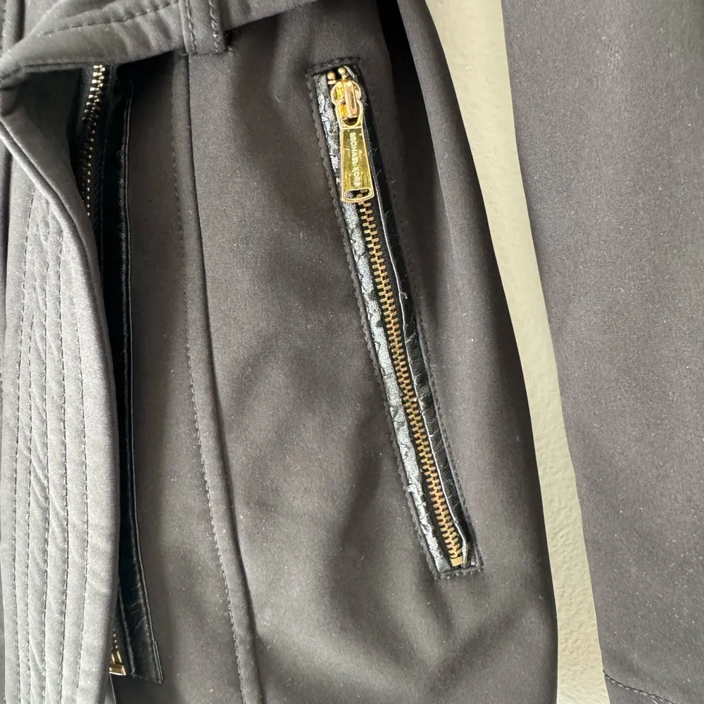 Trenchcoat - Image 3