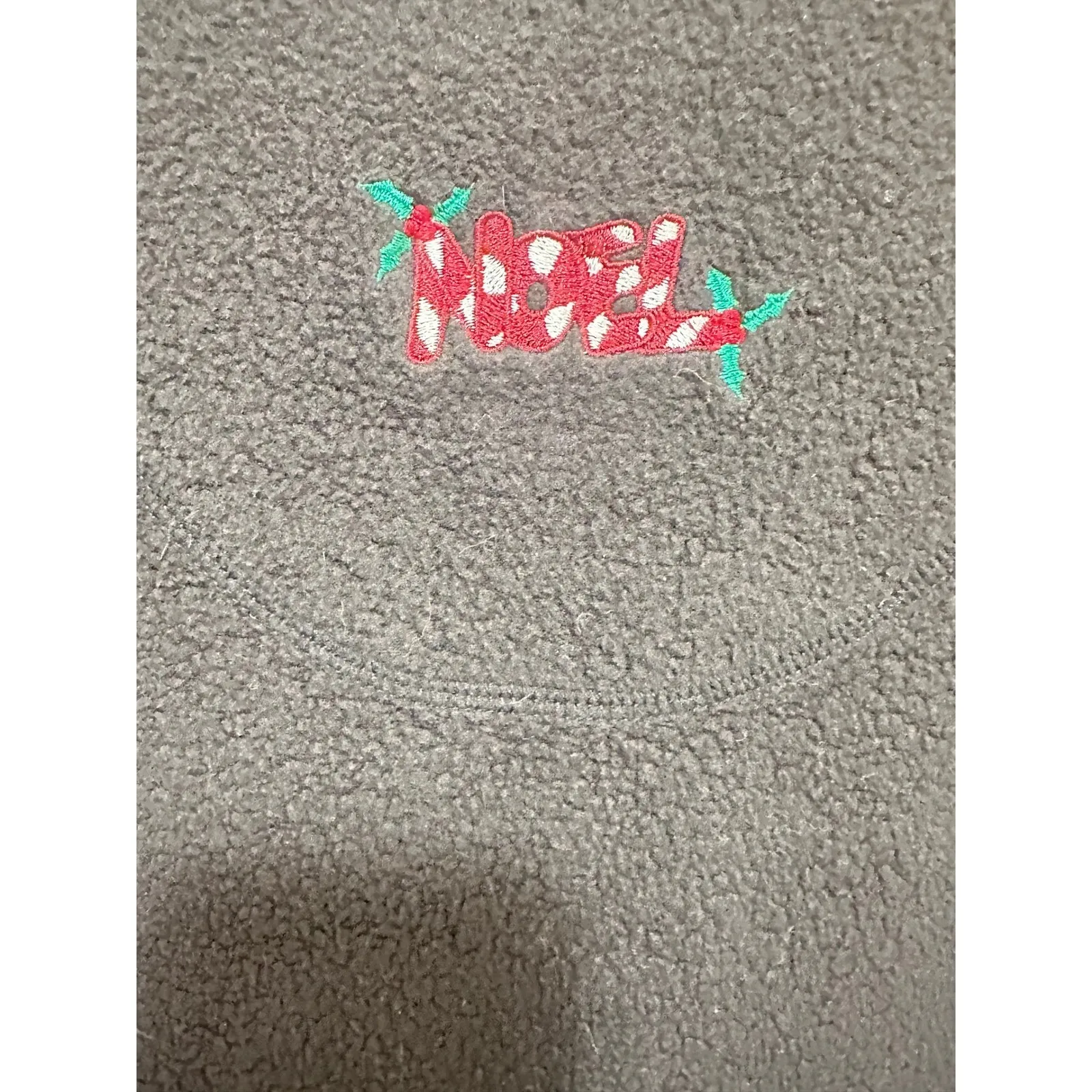 Béchamel Petites Black‎ Fleece Santa Snowflake Vest Women PL Christmas Holiday Black Size undefined - Image 8