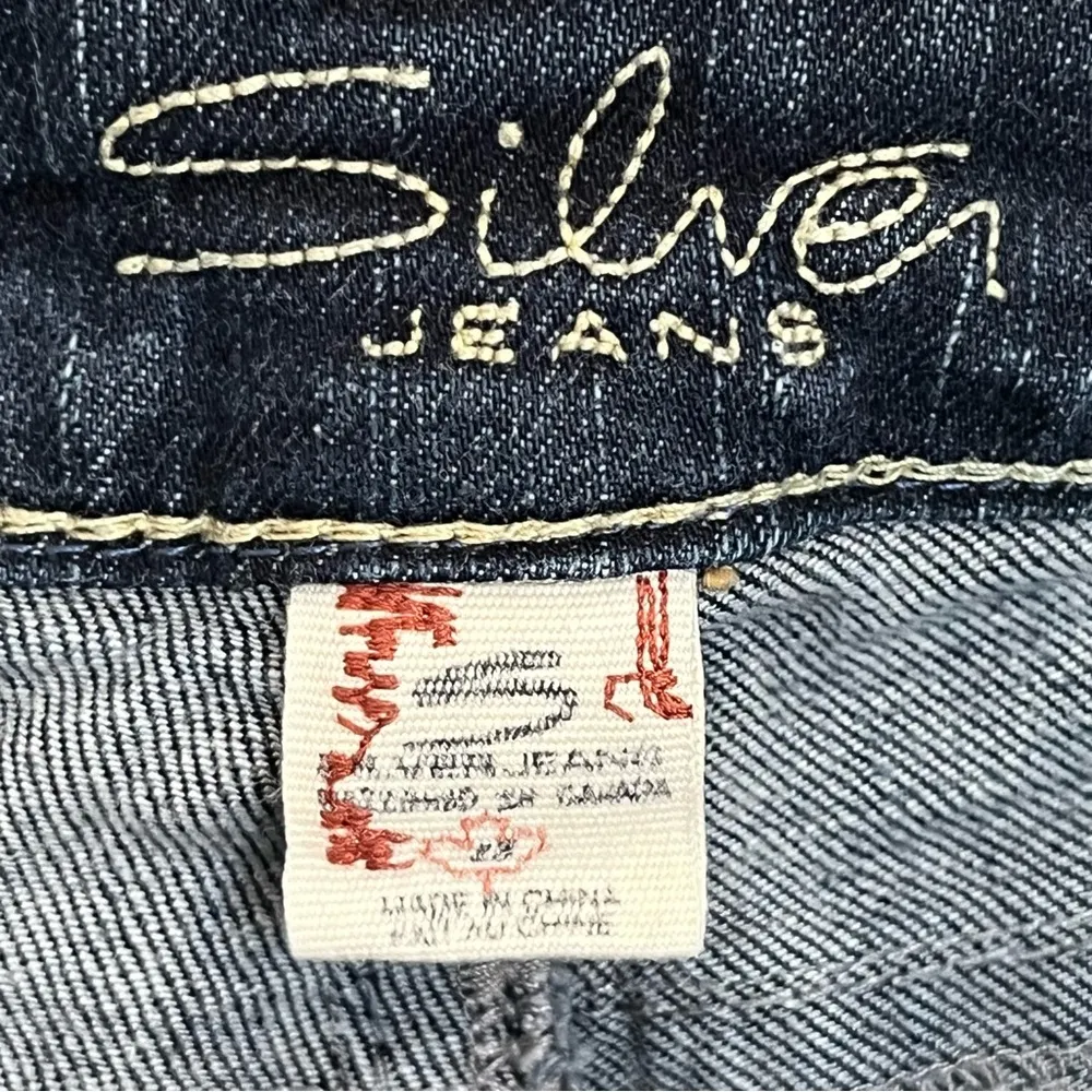 Silver Aiko‎ Bootcut Jeans Women’s Size 28x31 Thick Stitch Dark Denim Low Rise - Image 7