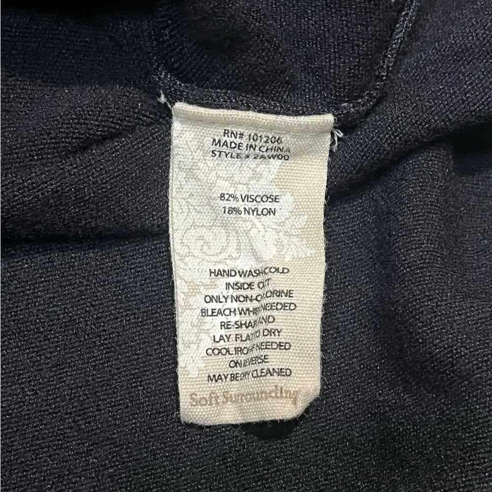 Soft Surroundings Margulies Sweater Size Medium Zip Back Long Sleeve Black Top - Image 4