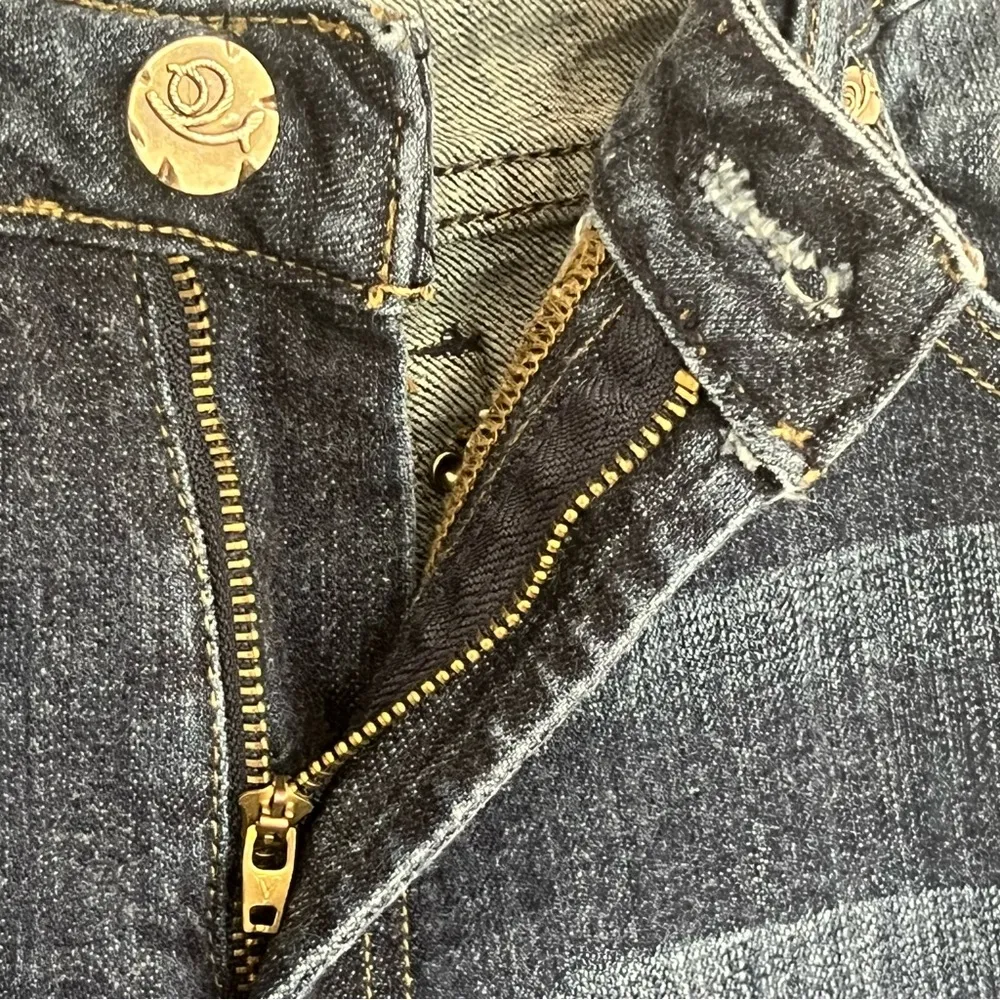 Women’s Vigoss For Dress Barn Straight‎ Leg Embellished Jeans Size 13/14 - Image 6