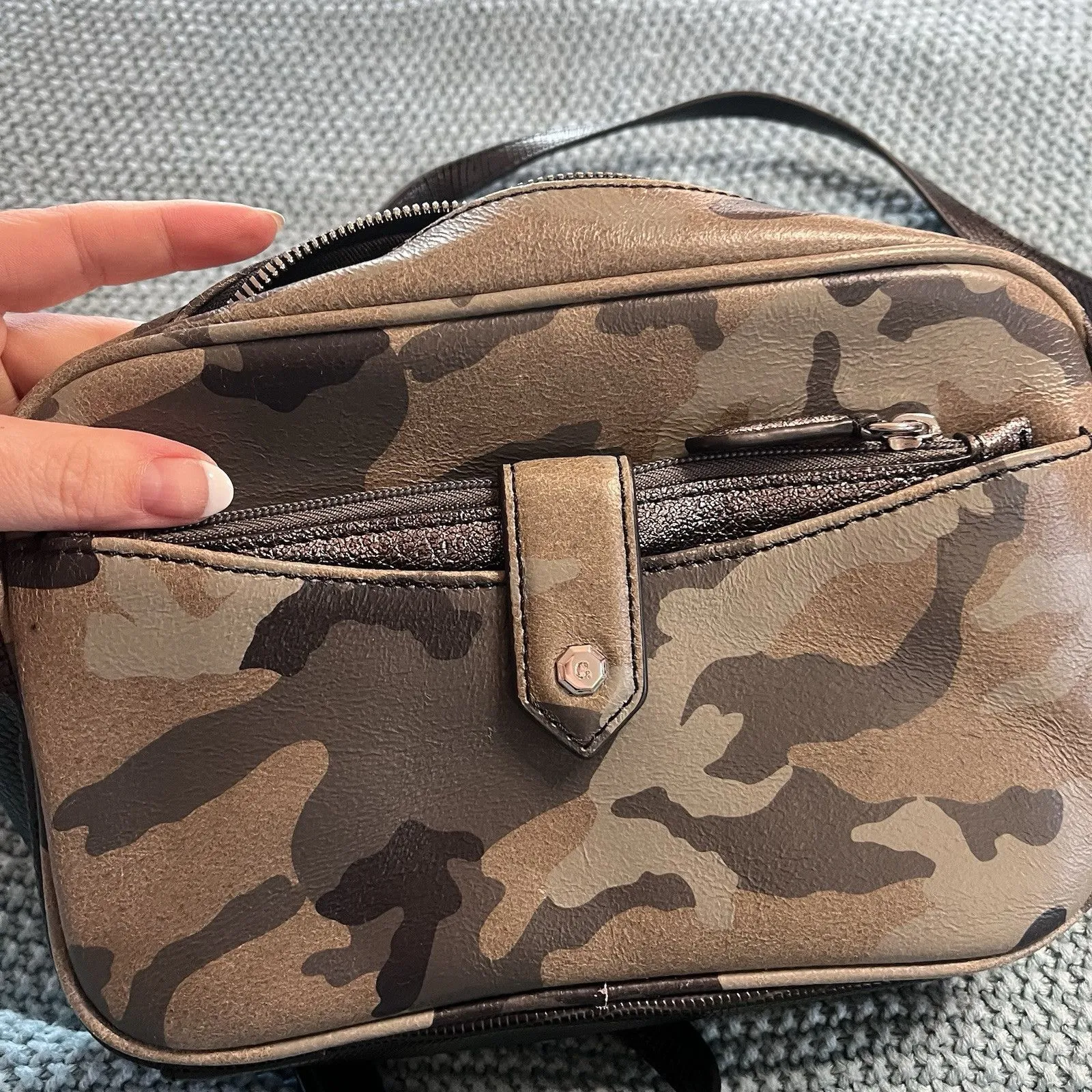 G.I.L.I Camo Print Leather Purse With Wallet Insert EUC - Image 8