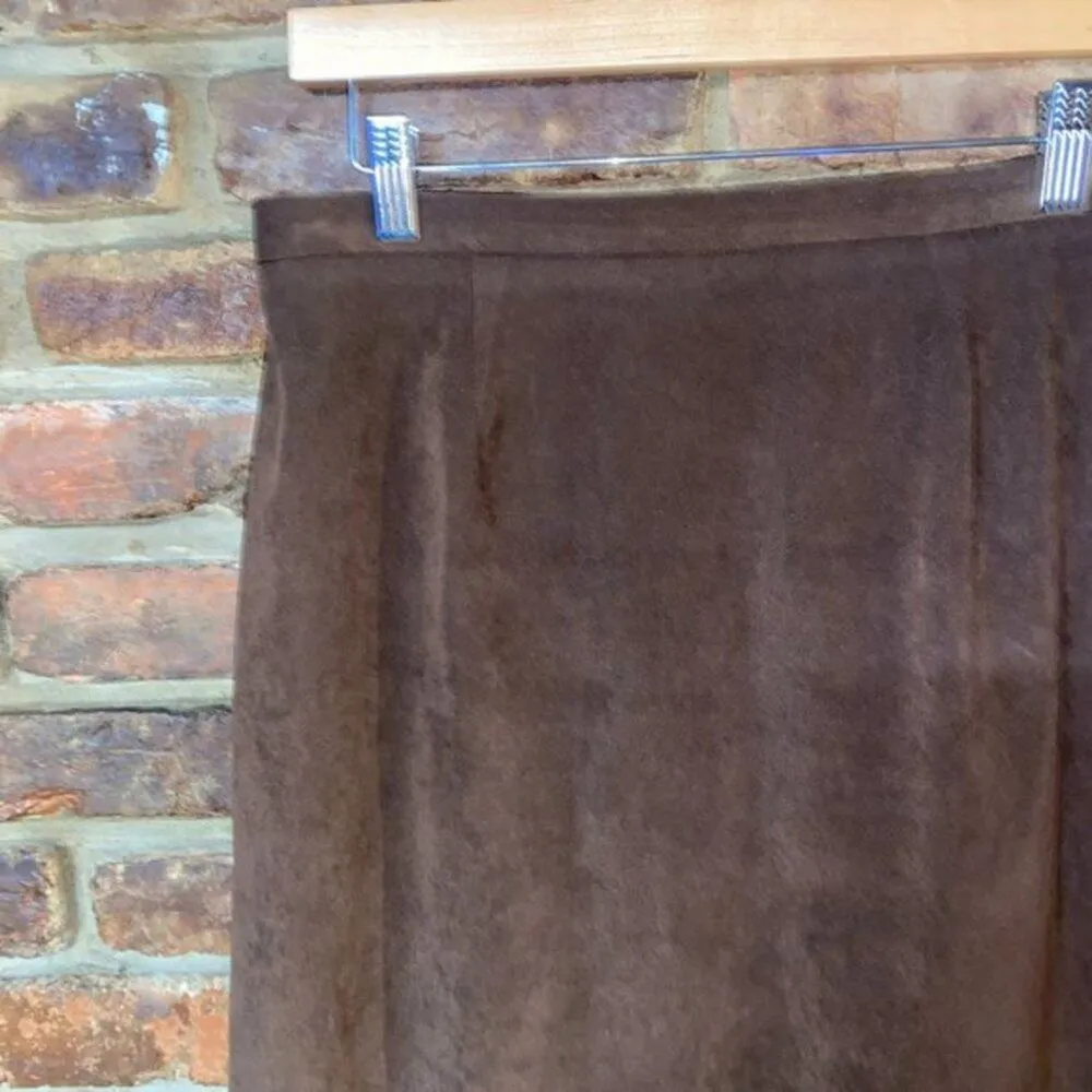 Leslie Fay Brown Faux-Suede Midi Straight Pencil Skirt Women's Size 12 - Image 2