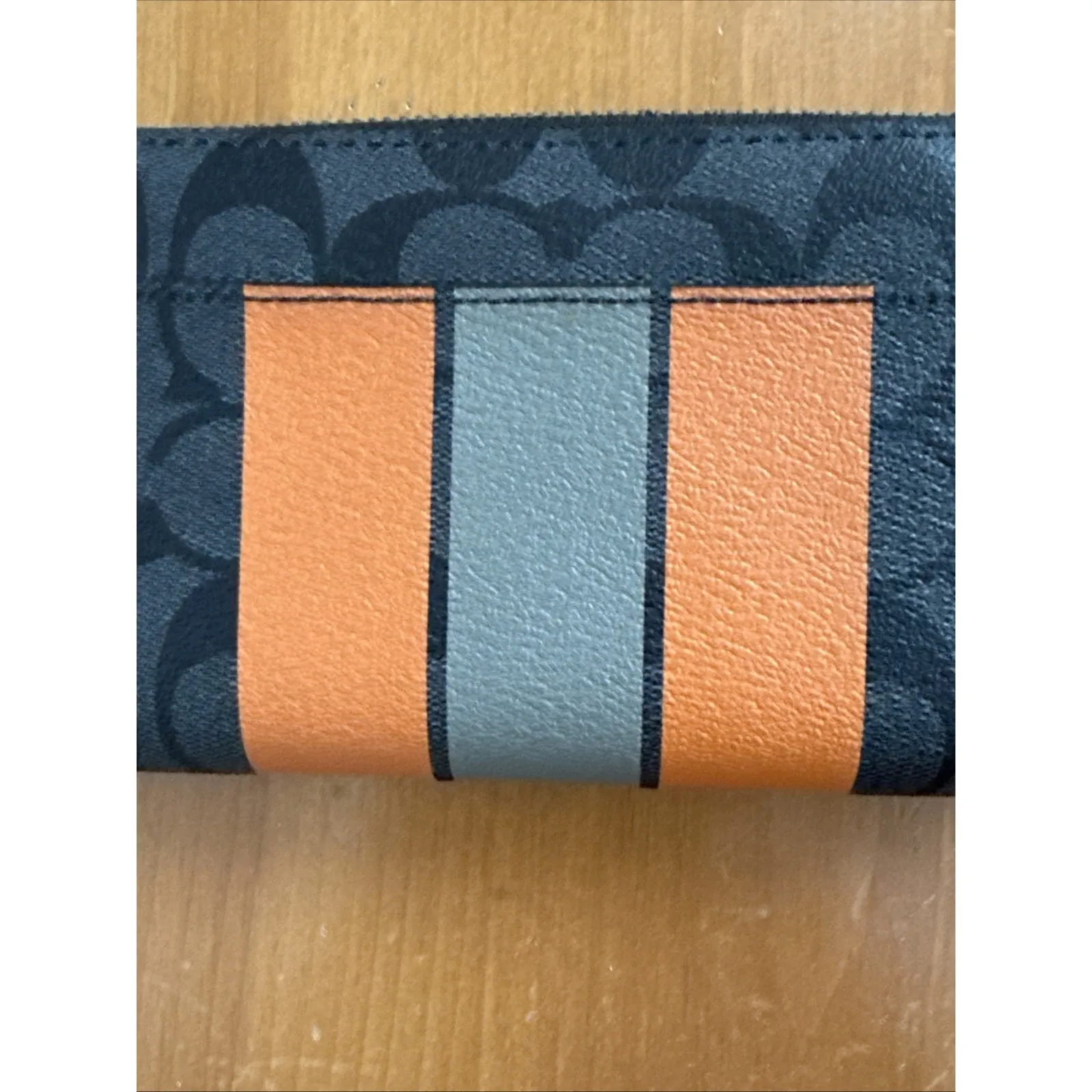 Coach Signature Accordion Zip Around Wallet Charcoal Orange Large Striped NWT - Image 3