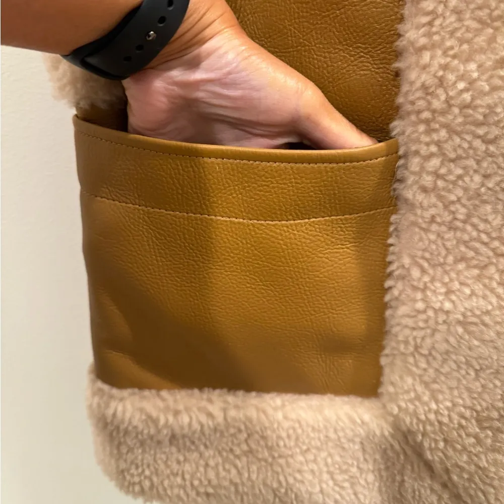 A.L.C. Sutton Faux Shearling Vest S - Image 4