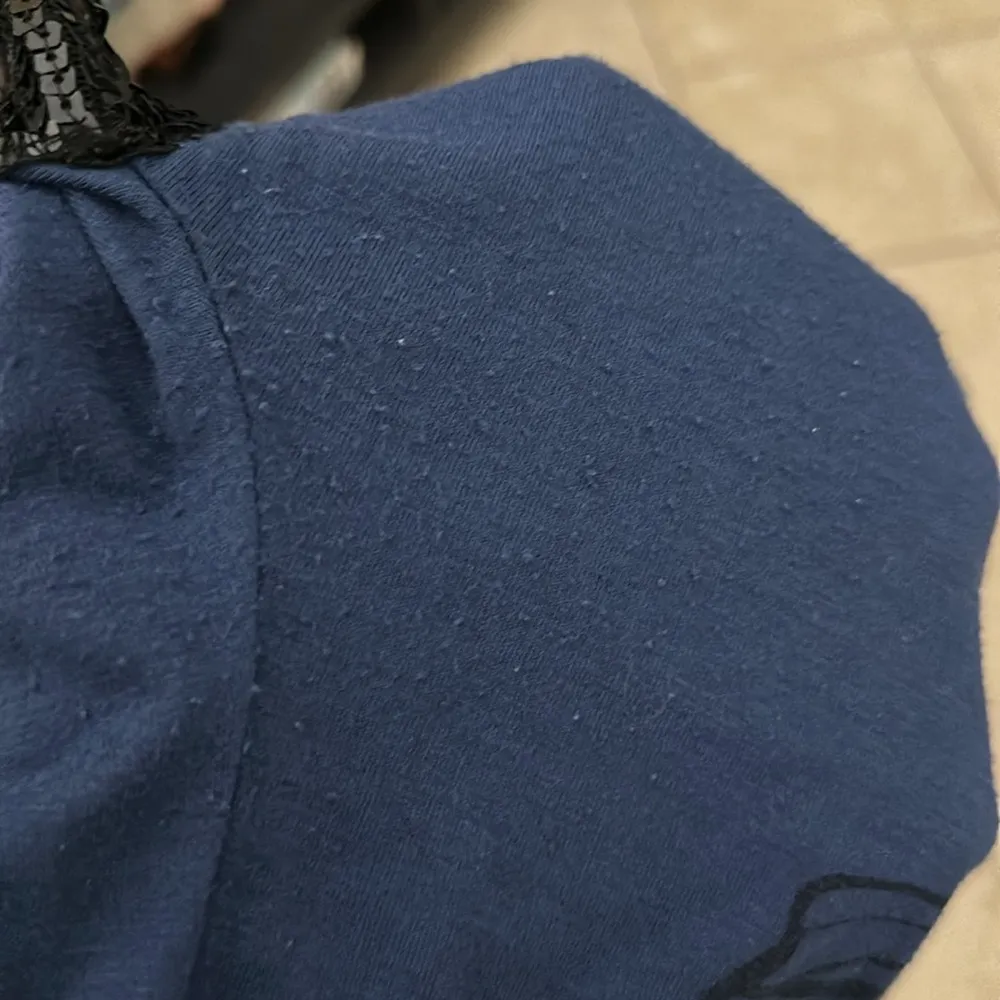 Agenda Navy Blue Floral Cap Sleeve Top Size undefined - Image 7