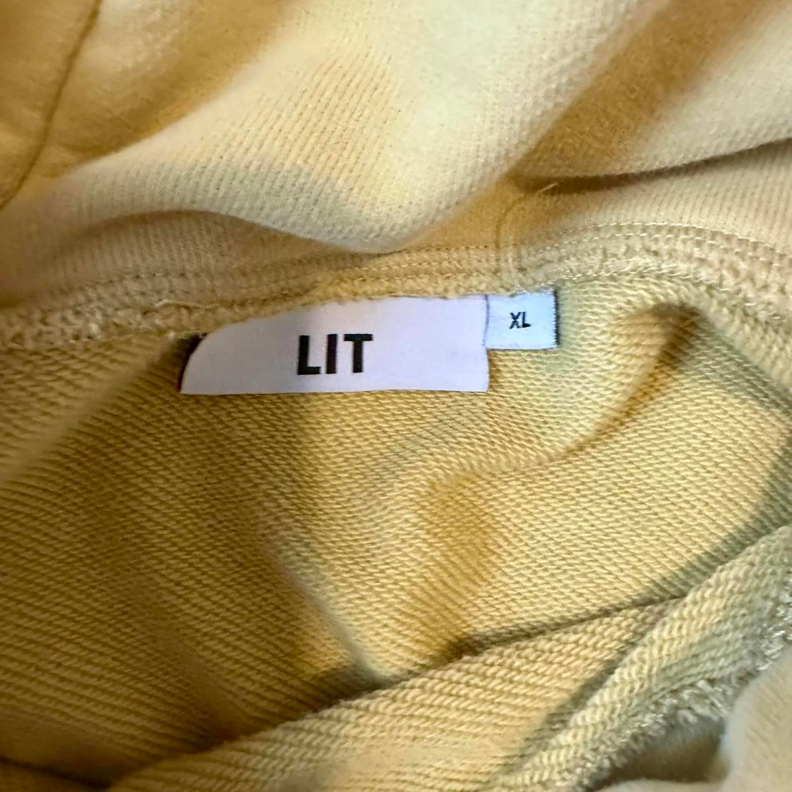 Butter yellow oversized cozy turtleneck sweatshirt with pockets Size XL - Image 4
