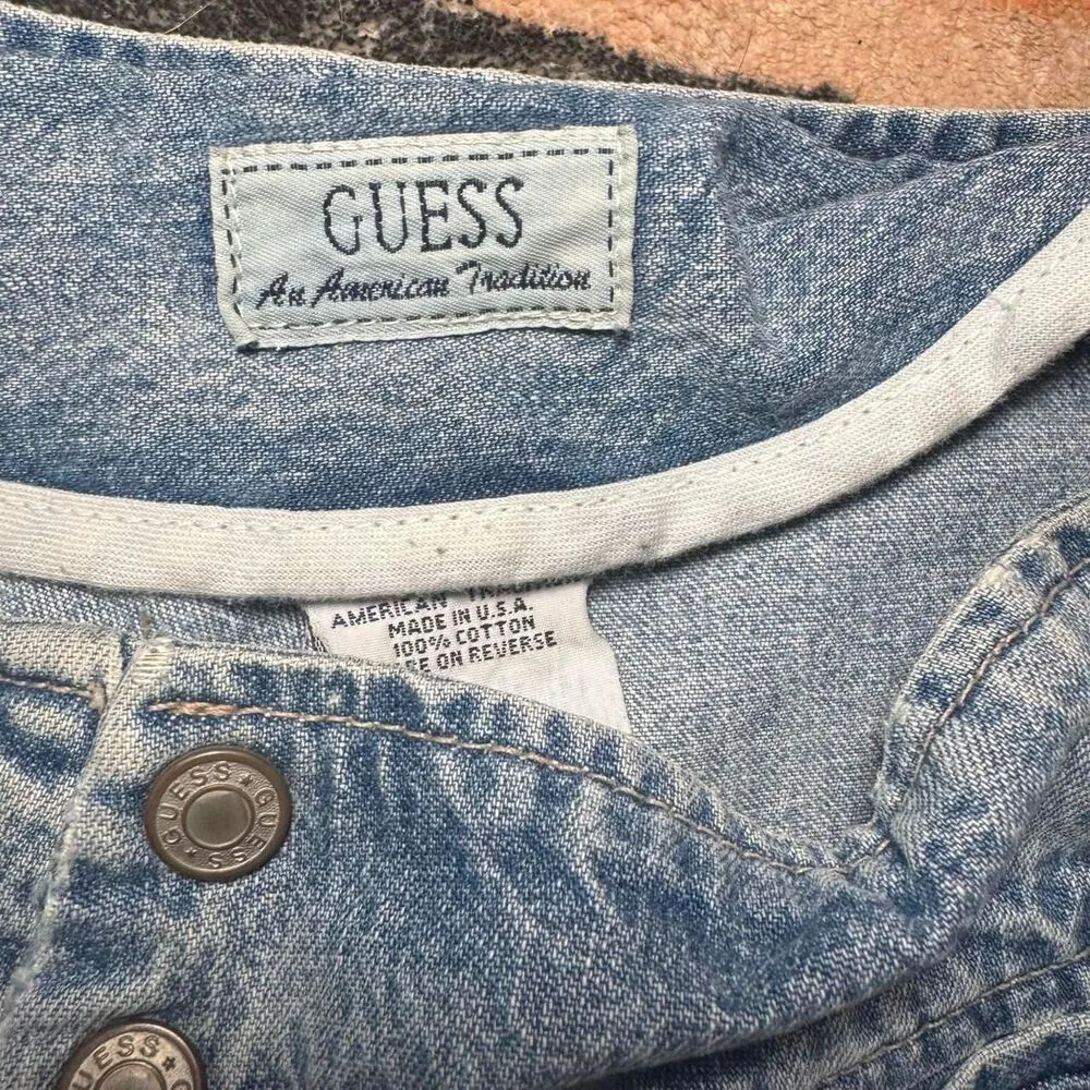 Vintage Guess Women's Blue Made in USA Jean Shorts Size 31 - Image 4