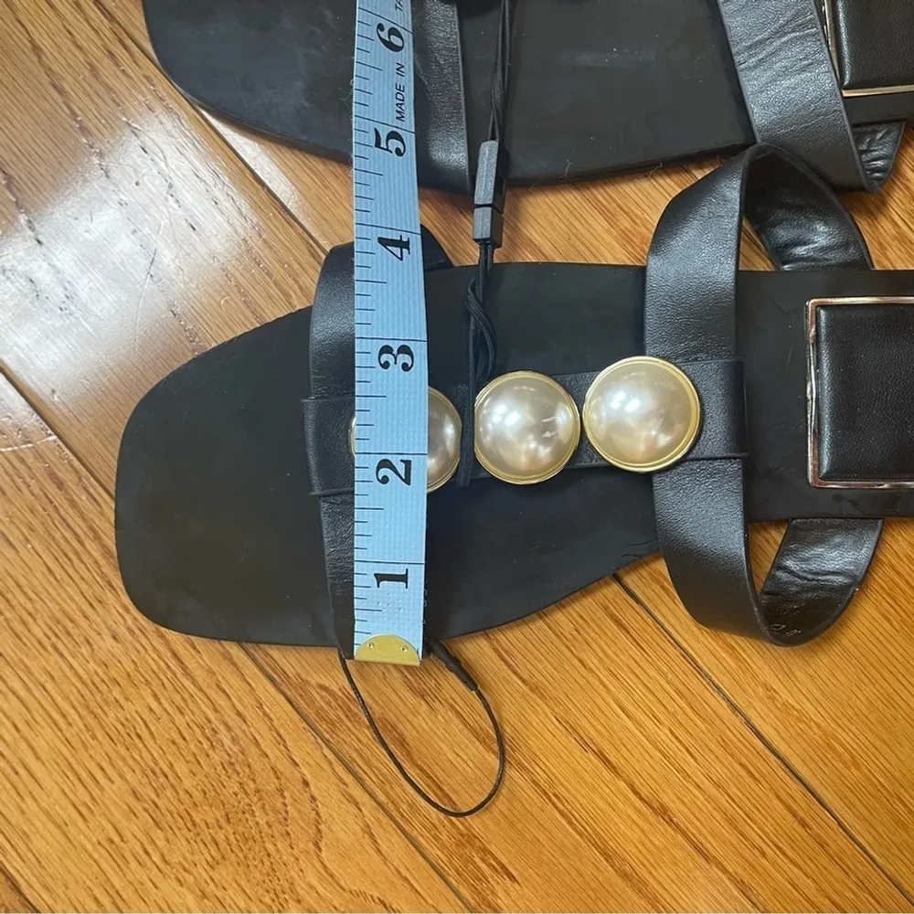Zara Pearl Flat Sandals Black leather white pearls golden hardware SZ EU 41 - Image 15