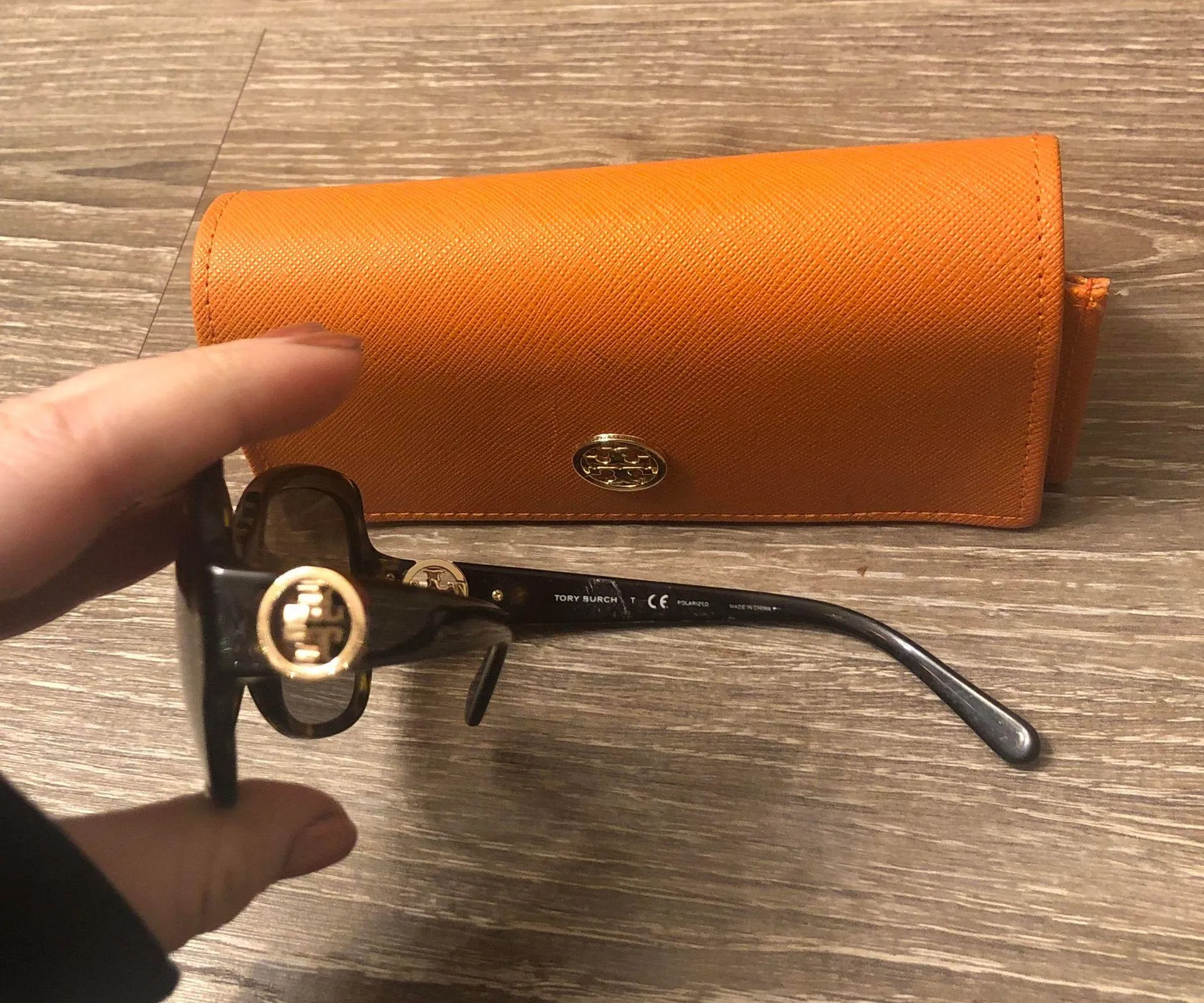 Tory Burch Sunglassess - Image 2