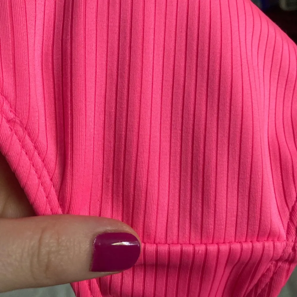 NWOT Wild Fable Triangle Side Tie Hot Pink Ribbed Bikini Size Medium - Image 4