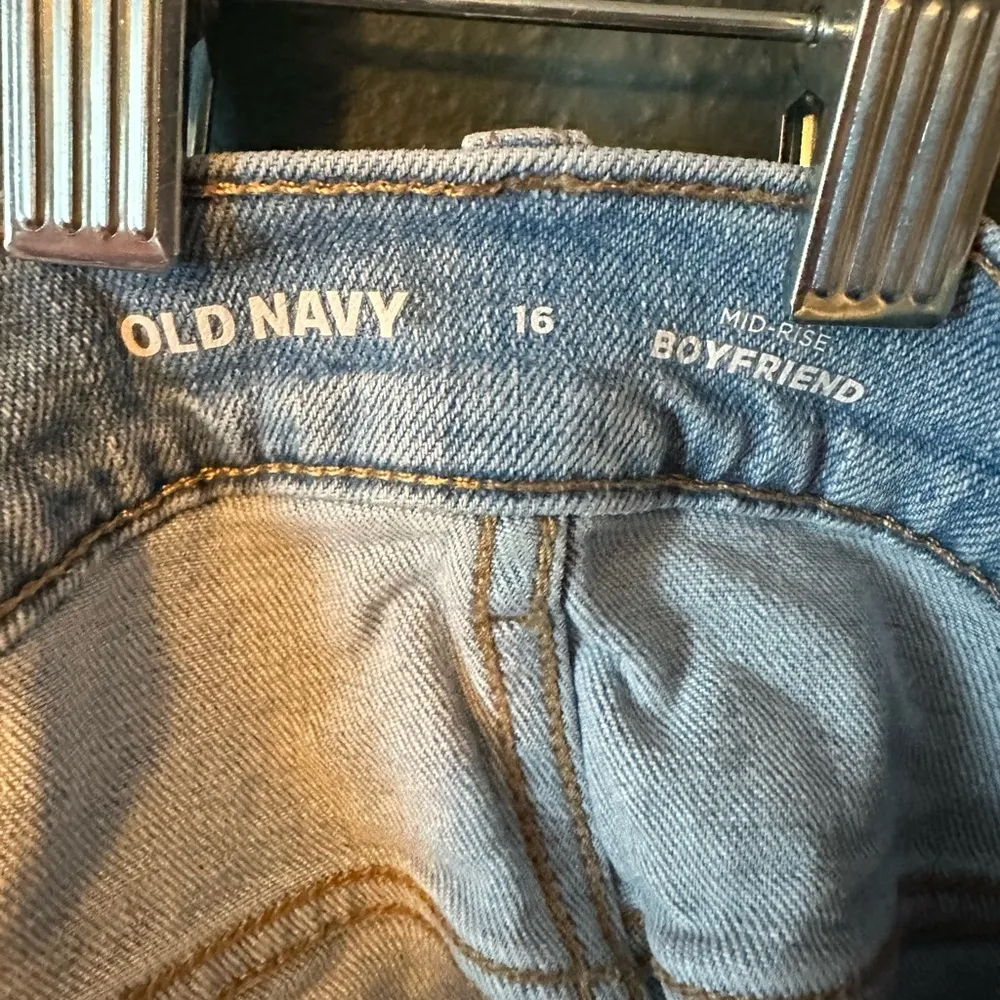 Old Navy  jean shorts - Image 3