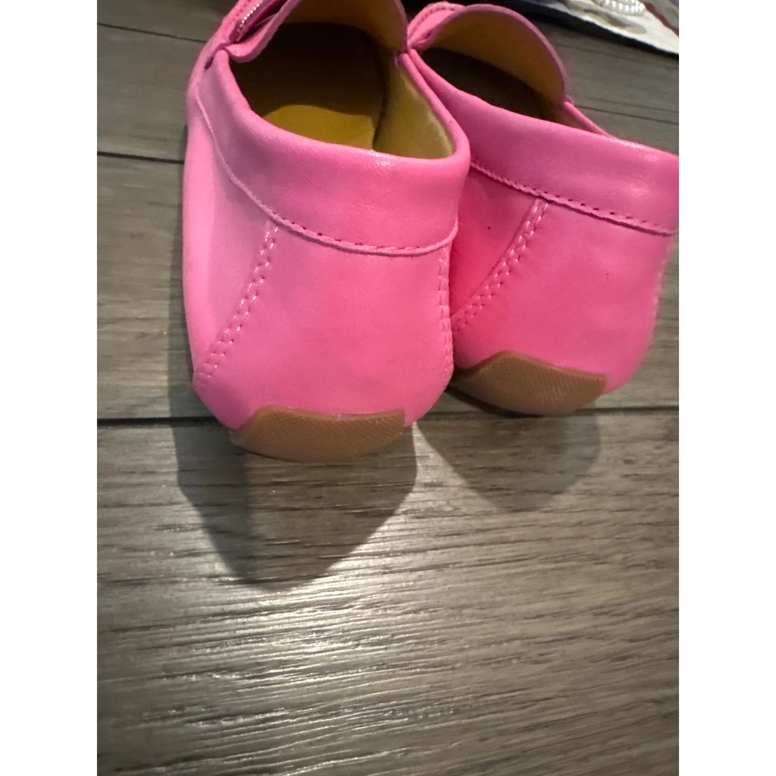 Vaneli Women's Size 8 Fuschia Pink Slip on Leather Loafers Dress Shoes - Image 6