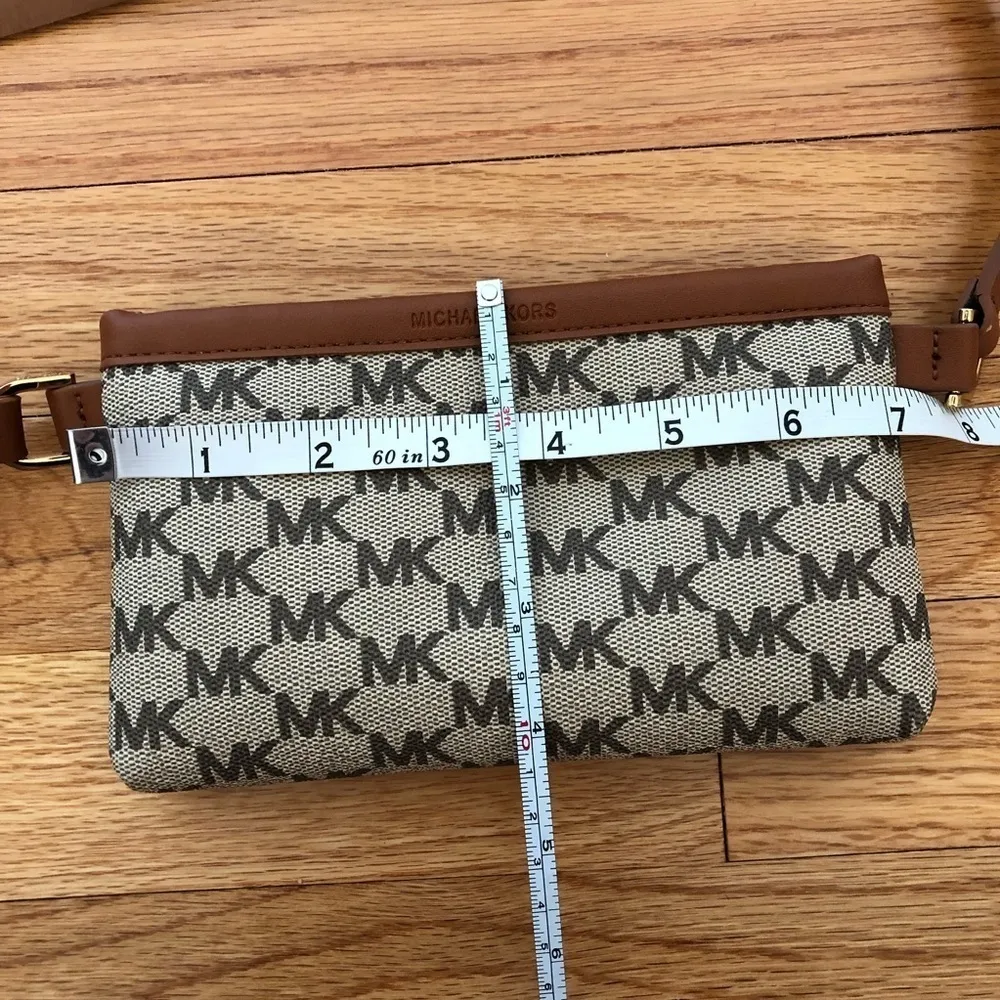 Michael Kors Belt Bag Waist Fanny Pack New Signature Logo - Image 5