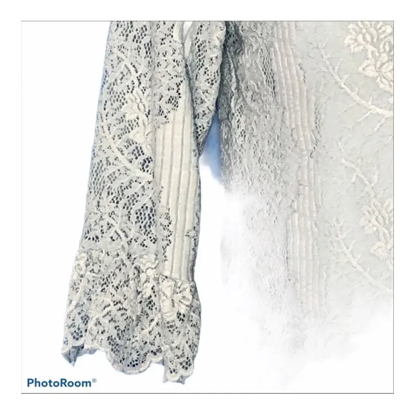 Heartloom Baby Blue Victorian Lace Bell Sleeve Blouse Size Small - Image 13