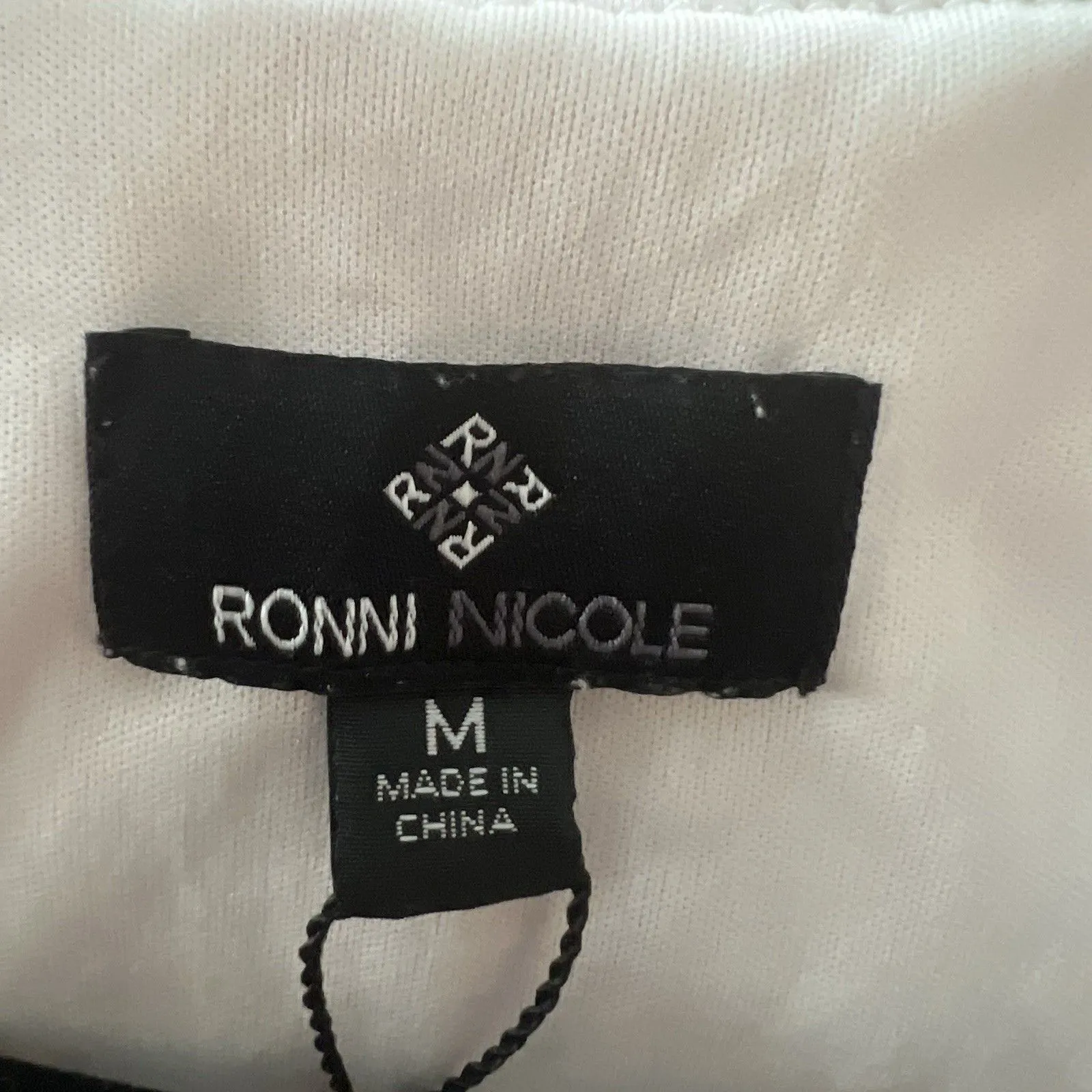 Ronnie Nicole Dress Medium Gauzy  Linen Blend Tiered - Image 3