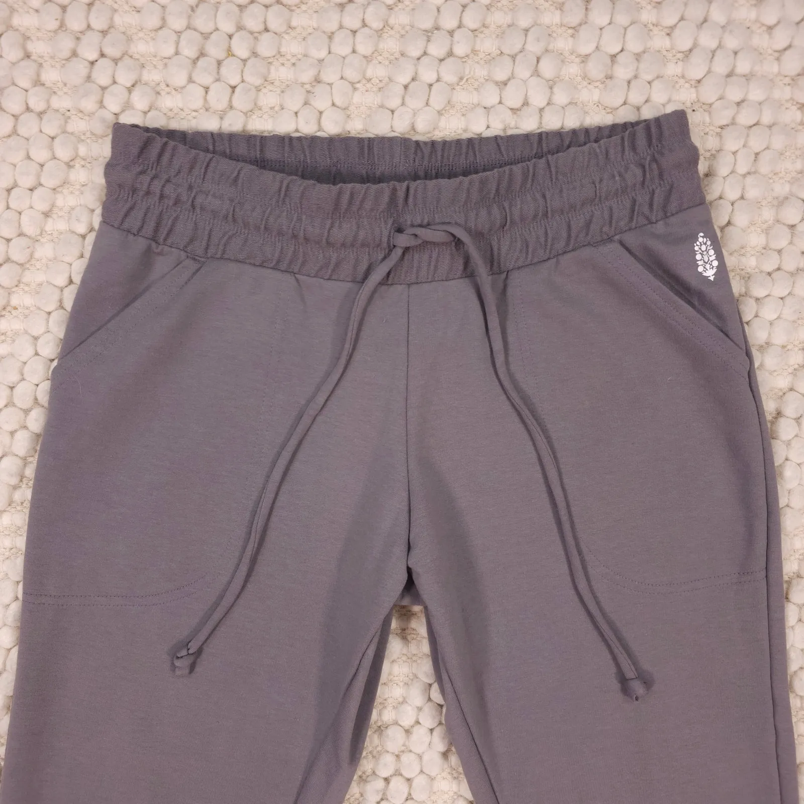 FP Movement Sunny Skinny Sweatpants Gray Sz Medium - Image 2