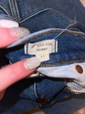 Madewell High Rise Jeans - Image 4