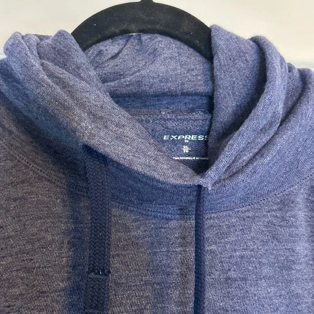 Blue Sweatshirt - Image 5