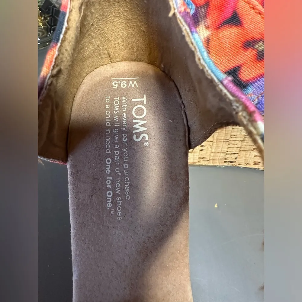 TOMS Floral Printed‎ Hemp Wedge Sandals - Image 5
