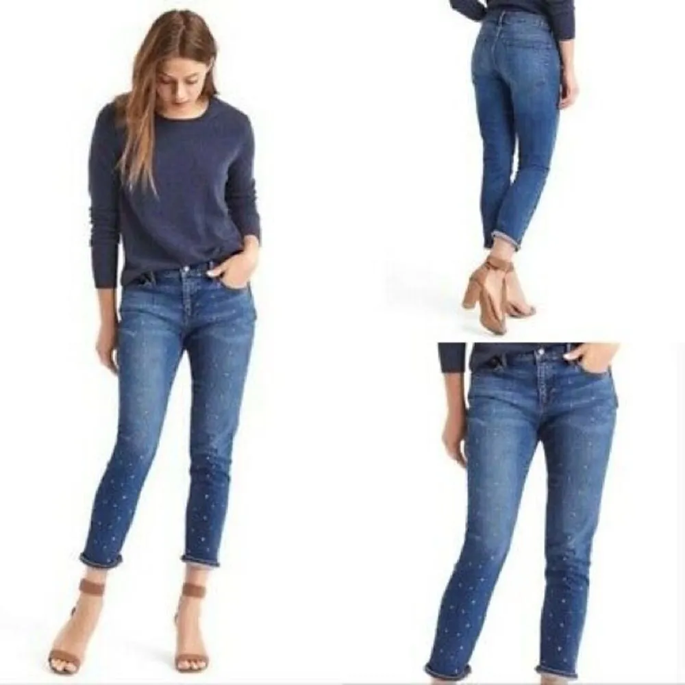 ✨Gap Stars & Studs Best Girlfriend Jeans - Image 2