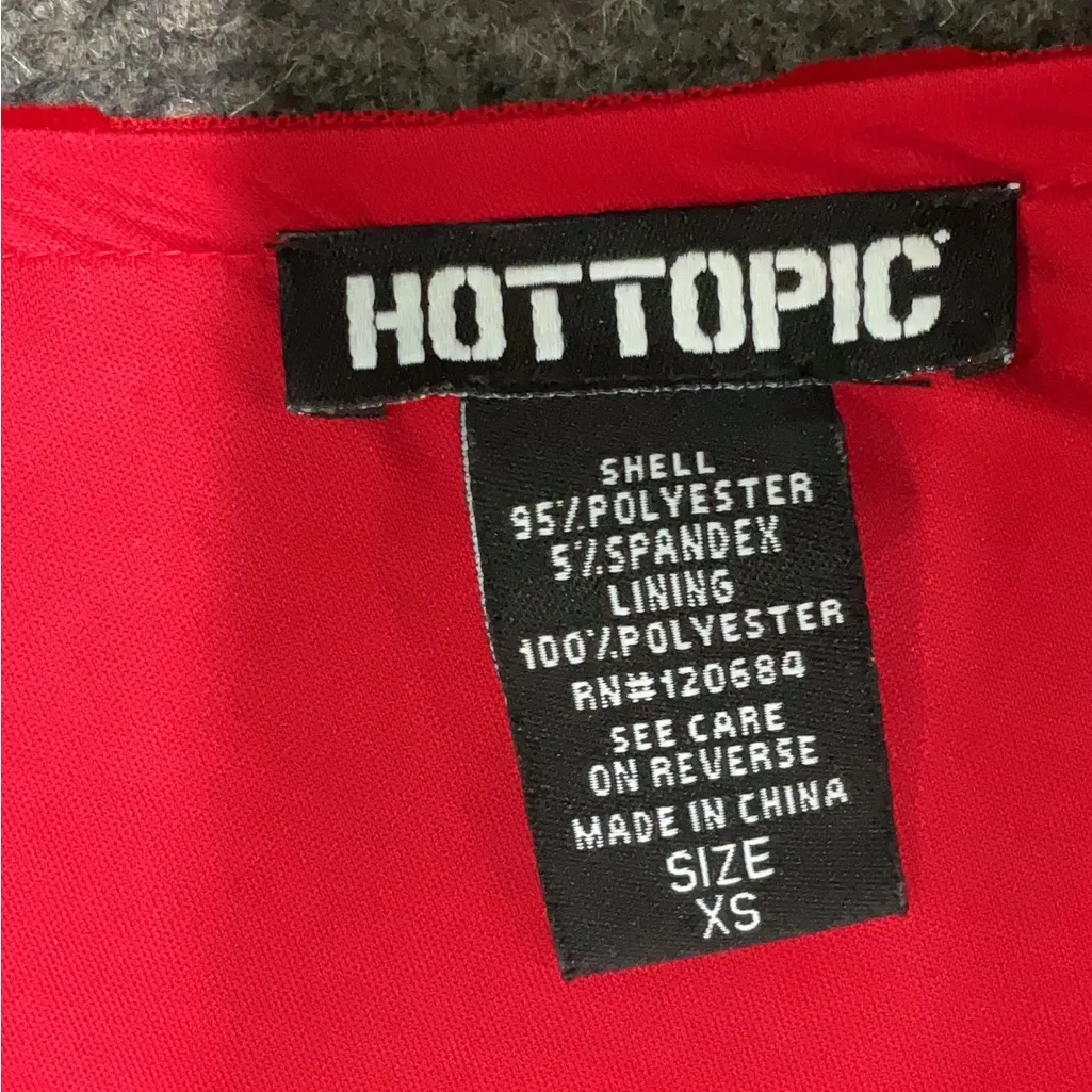 Hot Topic Red Heart Chemise - Image 8