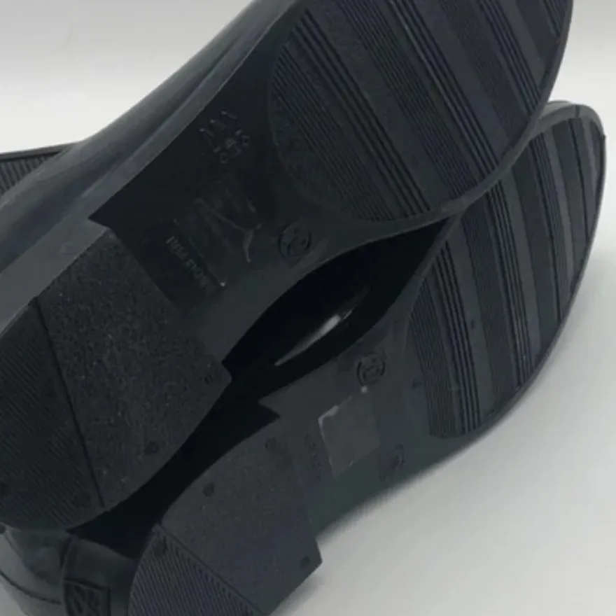 SEVEN 7 Black Ankle Rain Boots. Size 10 - Image 4