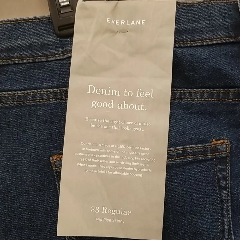 💕EVERLANE💕 Mid Rise Skinny Jeans ~ Mid Blue 33 Regular NWT - Image 9
