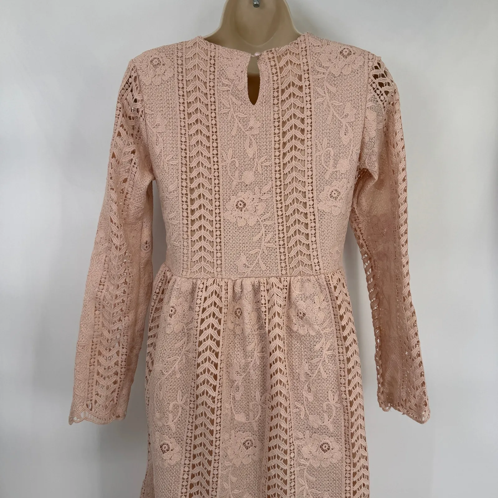 Tea n Rose Boho Lace Crochet Midi Dress Womens Small Pink Coquette Feminine - Image 5