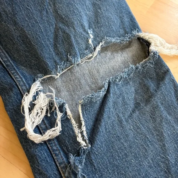 ABERCROMBIE & FITCH 90s Straight Ultra High Rise Jeans Size 10/30 Short‎ - Image 5