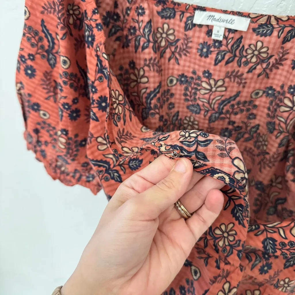 Madewell Blouse Puff Sleeve Peplum Top in Cavoli Floral cotton Small - Image 4