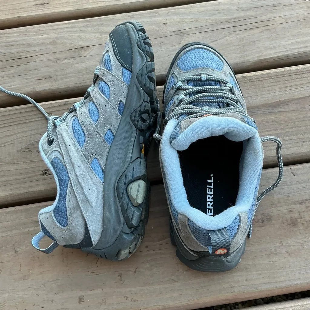 Women’s MERRELL hiking shoes 🏔️🌳🌳 - Image 10