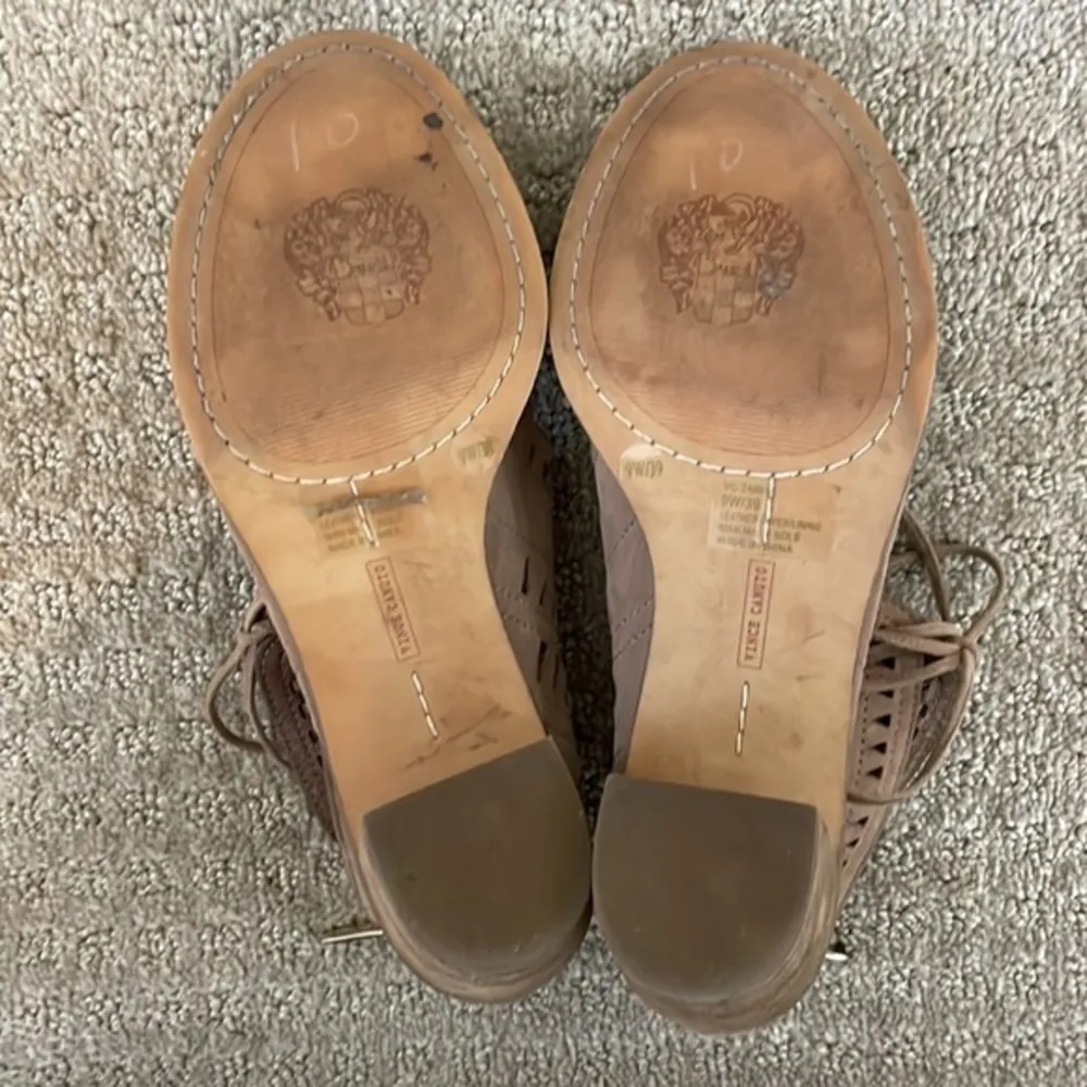 Vince Camuto Brown Tarita Laser Cut Lace Up Sandals - Image 6