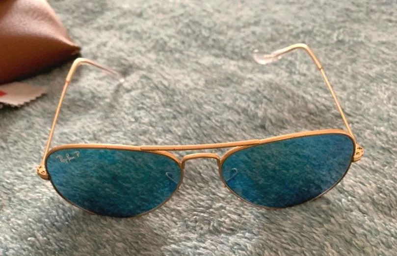 Ray-Ban Blue Polarized Aviator - Image 7