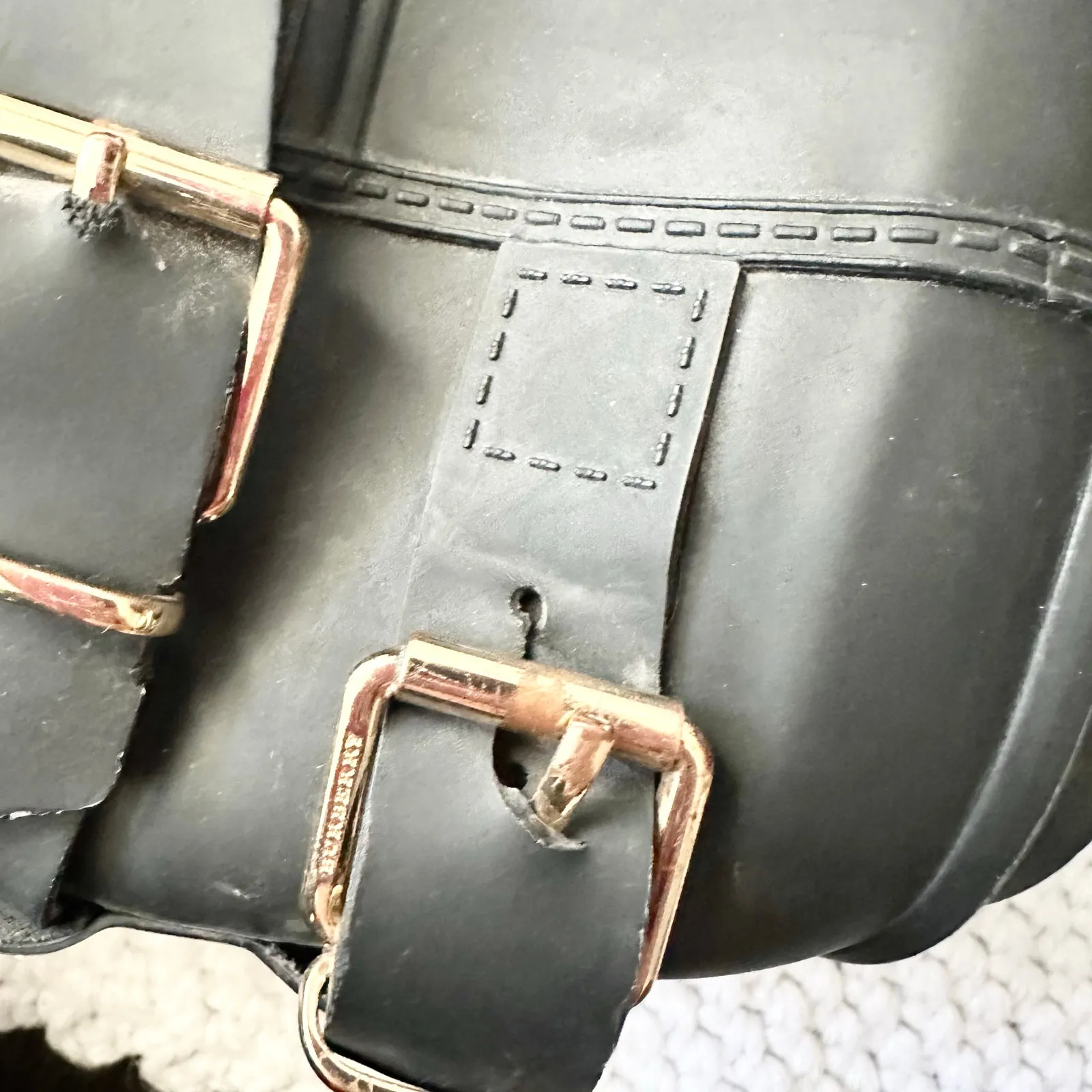 Burberry Black Rubber Fringe Trim Double Gold Buckle Slip On Rain Ankle Boots 37 - Image 7