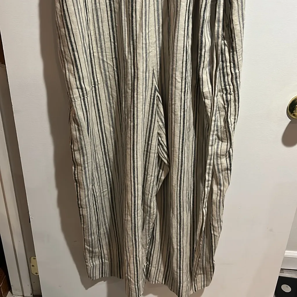 Sonoma Striped Sleeveless V-Neck Romper w a tie belt and pockets NWT - Image 2