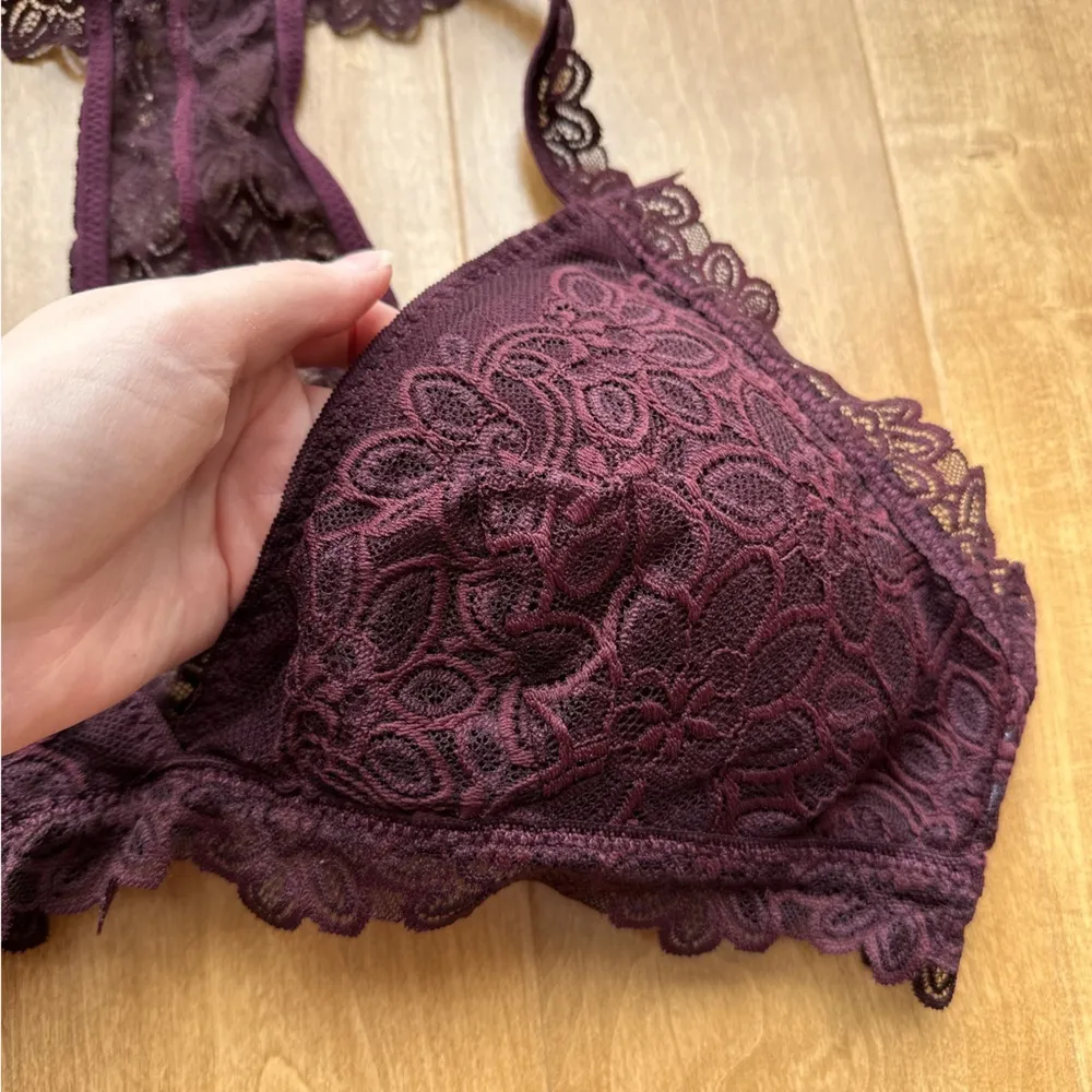 aerie Lace Triangular Halter Bralette - Burgundy, Size Large - Image 8