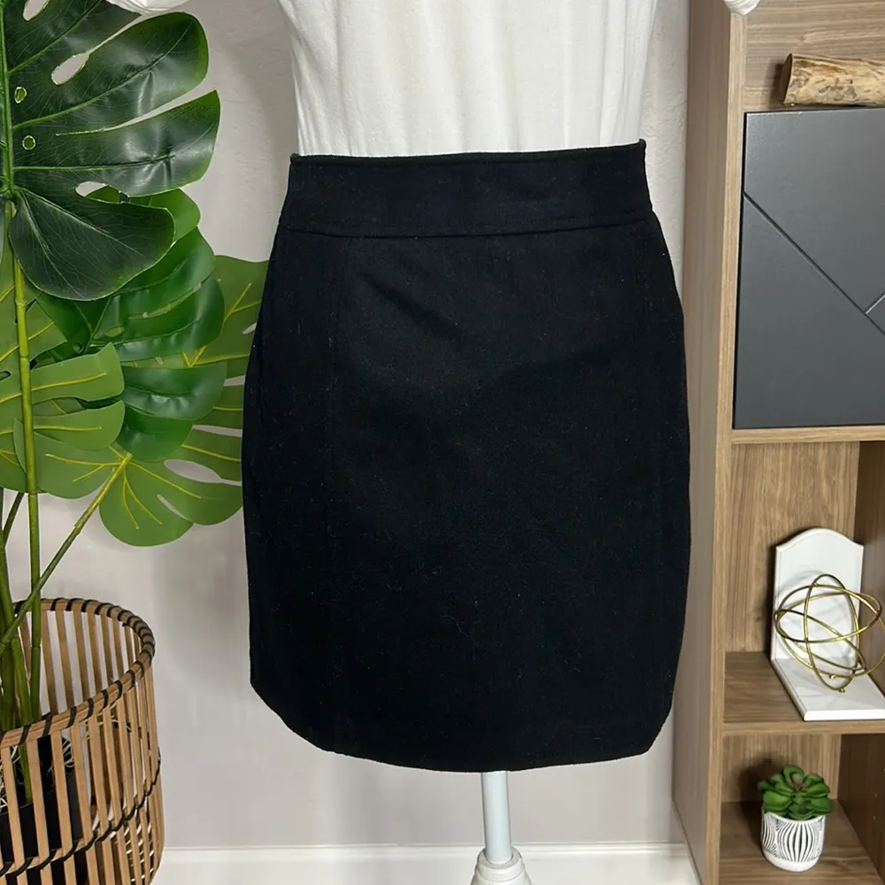 Banana republic •wool cashmere blend mini skirt with faux pocket - Image 5