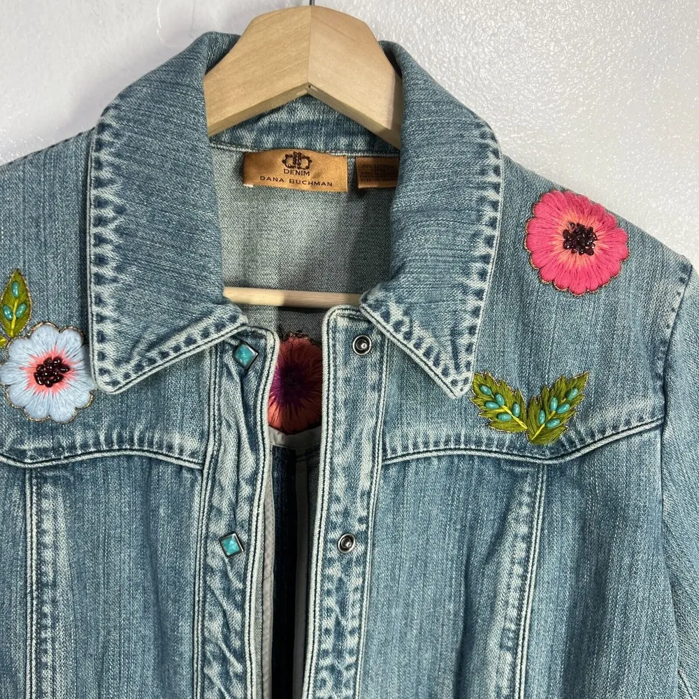 Dana Buchman Denim Jacket Floral Embroidered Small Light Wash Teal Snap Casual - Image 6
