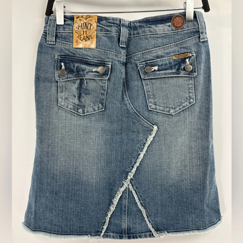 Deadstock Vintage Y2K 2000s midi blue jean raw hem fringe denim skirt sz 29 NWT - Image 9
